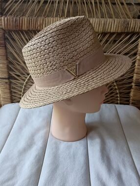 Vince Camuto Natural Straw Fedora with Taupe Ribbon_S
